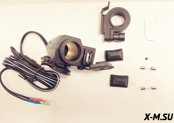 Прикуриватель мото с usb-выходом,для мото,  клеммы под аккумулятор 12В (красная/синяя)